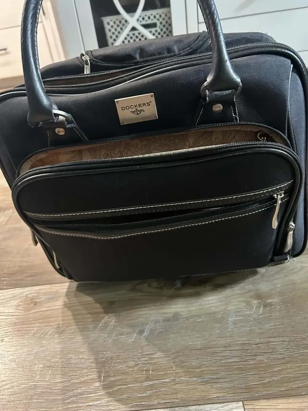 Dockers rolling laptop